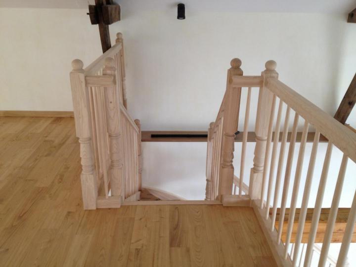 Escalier en bois sur mesure Thiviers 