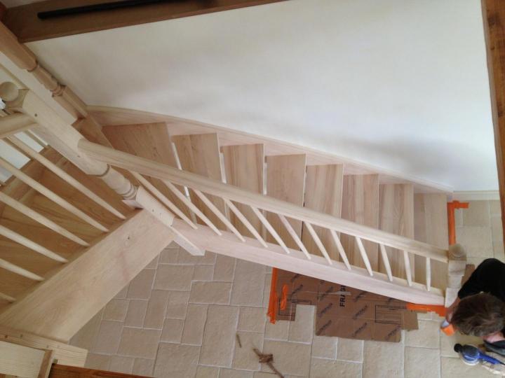 Fabricant d'escalier en bois Thiviers 