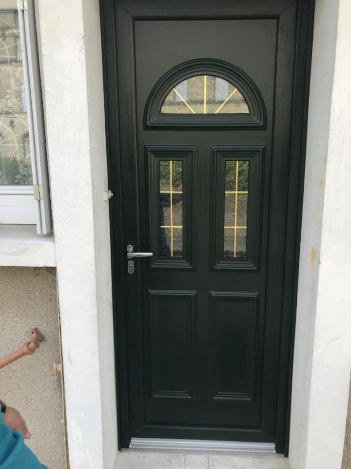 Porte en alu et pvc Thiviers